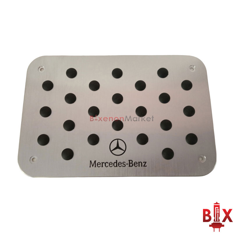 nakladka-pod-kovrik-mercedes-1 Накладка под коврик Mercedes