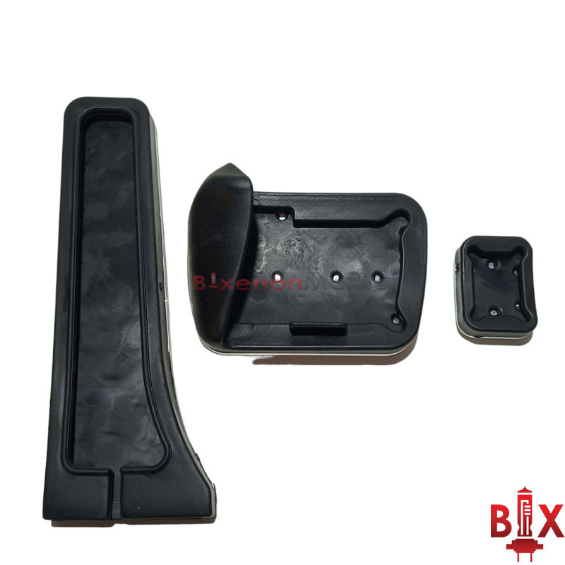 nakladki-na-pedali-mercedes-3